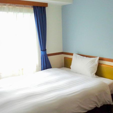Toyoko Inn Okayama Eki Nishi Guchi Hiroba المظهر الخارجي الصورة