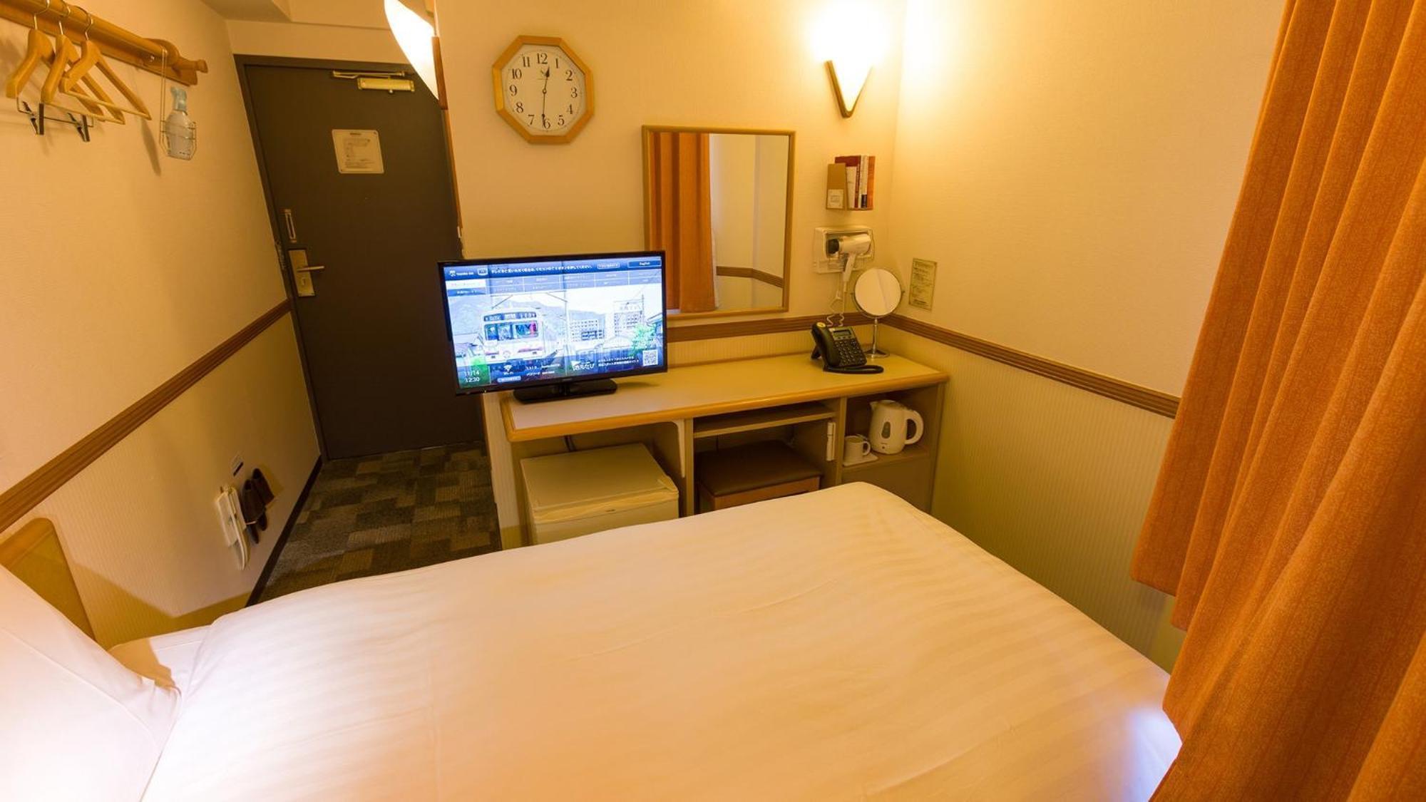 Toyoko Inn Okayama Eki Nishi Guchi Hiroba الغرفة الصورة